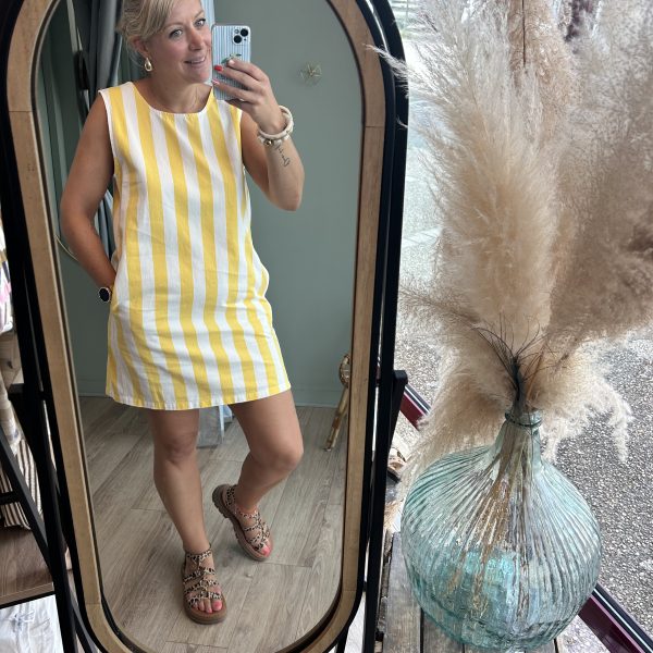 Robe Naya